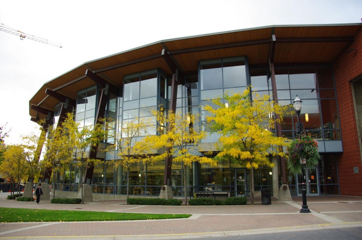 2040 OCP - Example of Institutional building in Kelowna at the Downtown Library